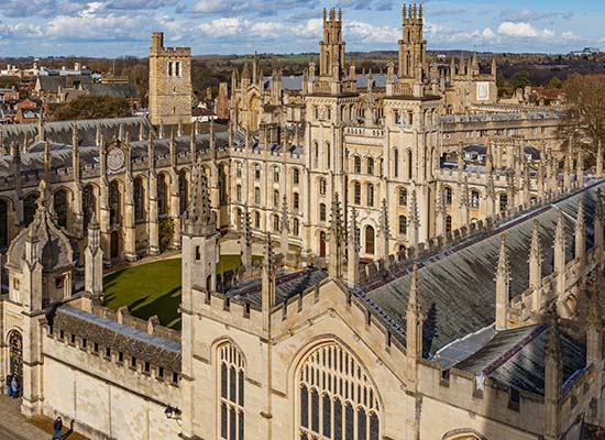 Oxford & Cambridge Gezi